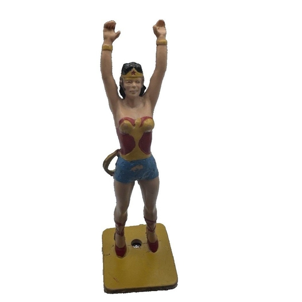 Vintage 1966 Wonder Woman DC Comics Lead Figurine Portugal Metal Miniature